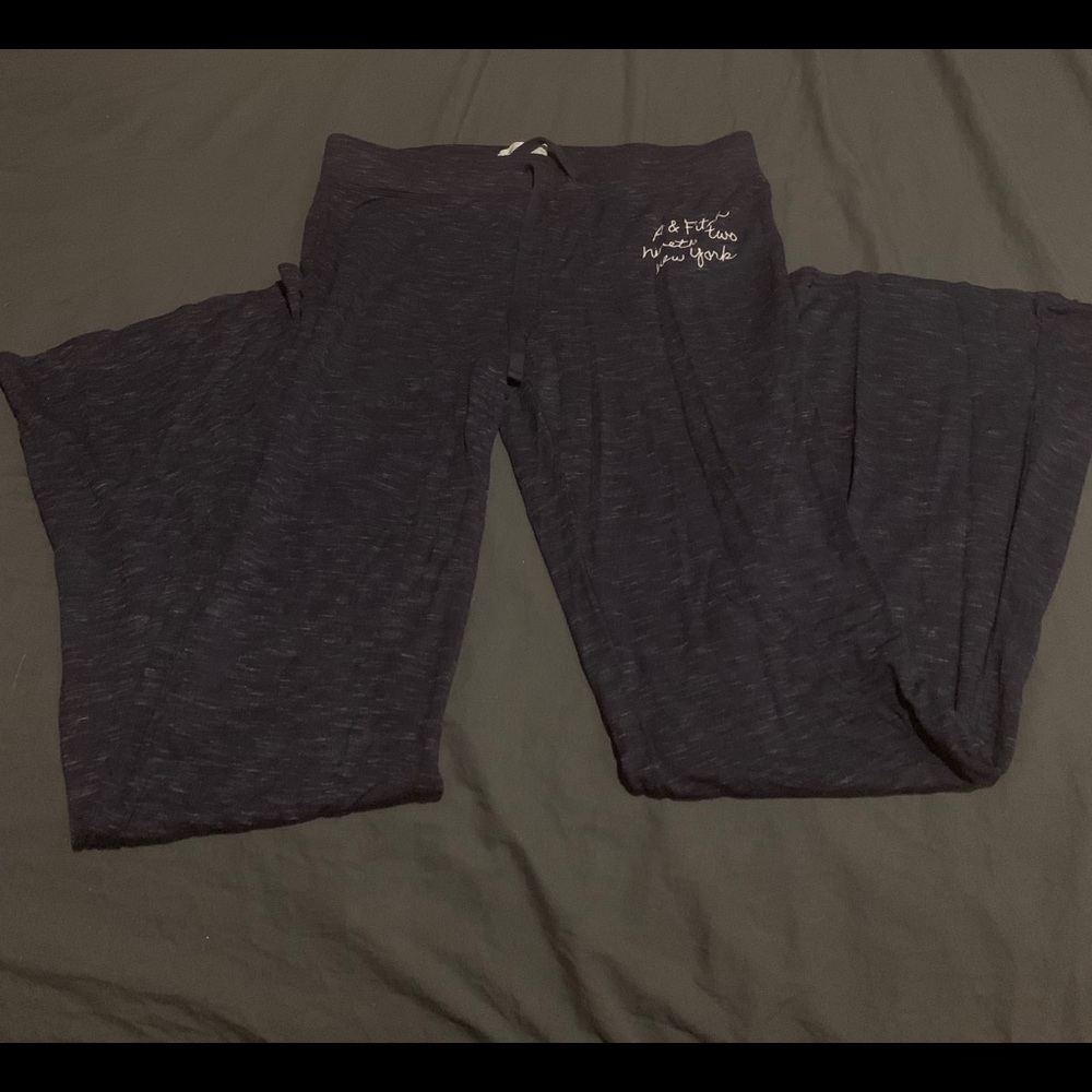 Abercrombie & Fitch Flare Cotton Pants Medium